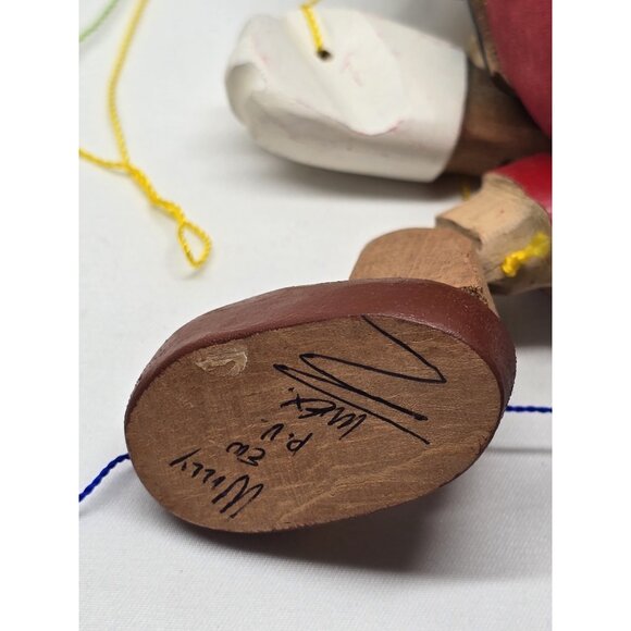 Pinocchio wooden doll Hand Carved and Painted With Puppet Strings 7" Tall-Signed - Picture 2 of 15